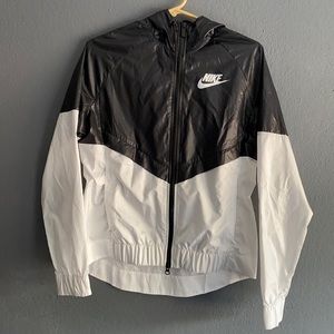 Nike Windbreaker